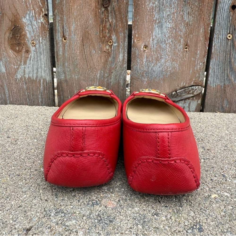 Michael Kors Women's Red Leather Flats Gold Accents Logo Shoe Size 6.5 - Picture 4 of 11